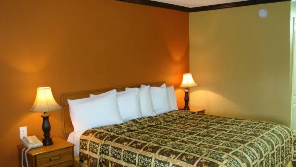 Sunset Inn Lake Oroville Main image